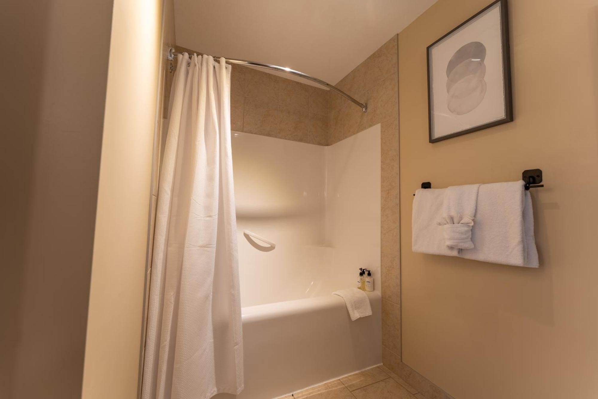 Copperstone Resort Dead Mans Flats Room photo